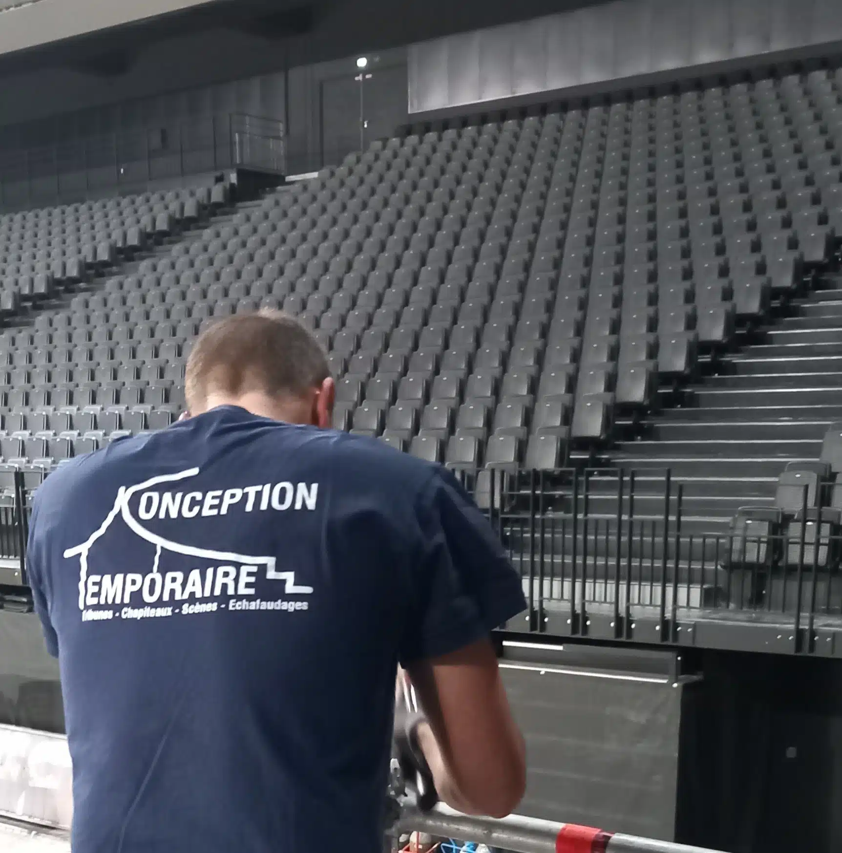 Direction technique de tribunes